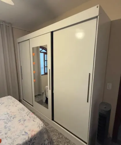 Guarda roupa barato