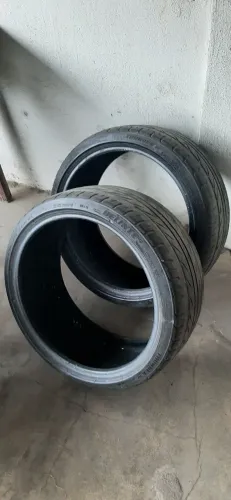 Pneus 245/35/19 Delinte