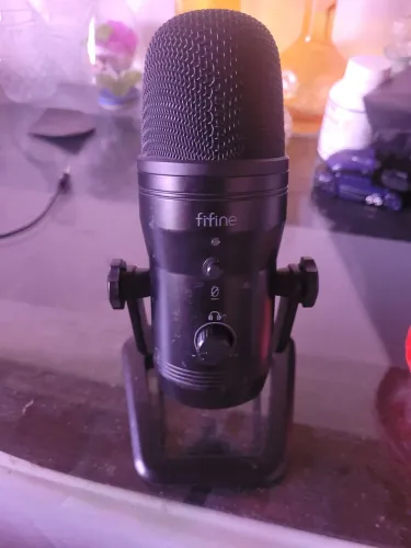 Microfone USB FIFINE K690 - Excelente Estado | Ideal para Podcast, Lives e Home Office