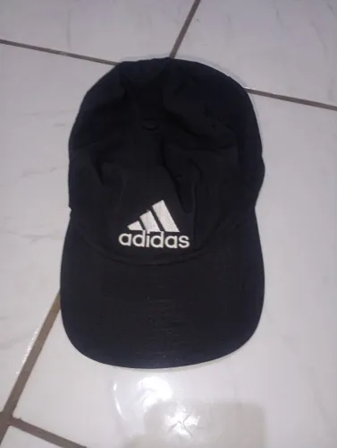 Boné usado original