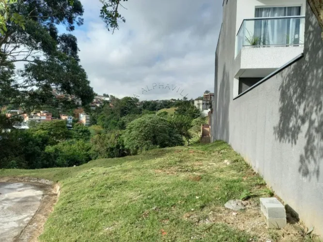 Lote a venda em Santana de Parnaíba- Nova Jaguari