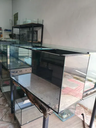 Aquário 200L