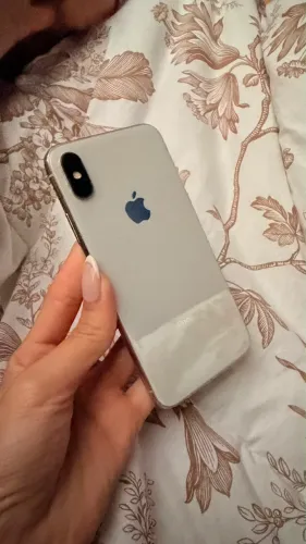 Vende se IPhone X