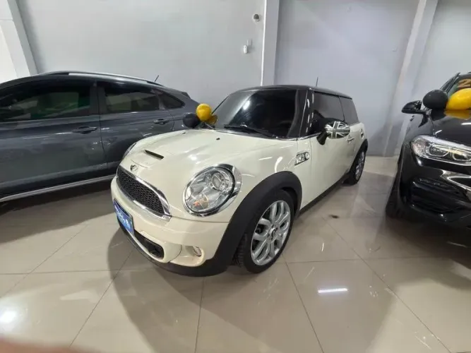Mini Cooper S 1.6 16V Turbo 2012