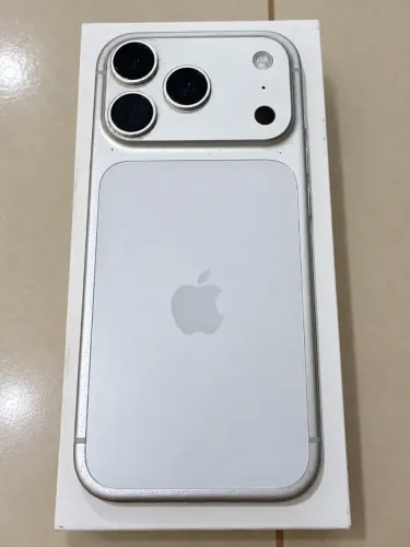 iPhone 17 Pro 1 TB Silver, com nota fiscal