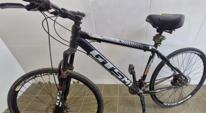 Duas bikes aro 29 