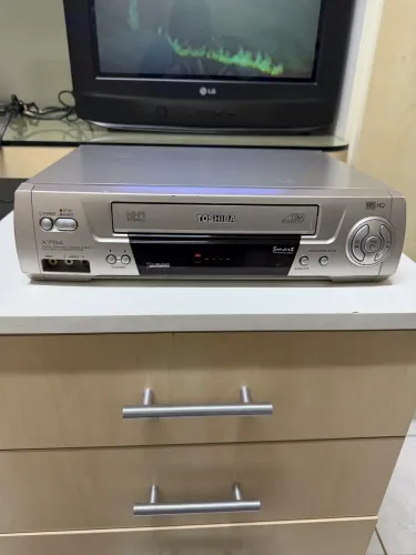 Videocassete Toshiba X794 Hi-Fi Stereo 7 Cabeças Funcionando