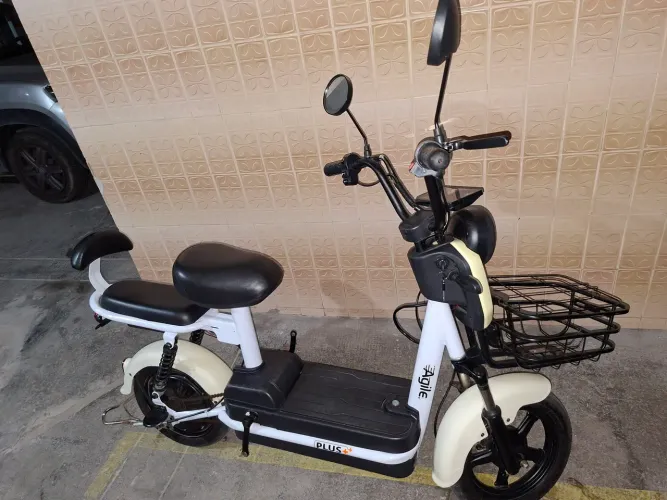 Vendo scooter elétrica Agile Plus+