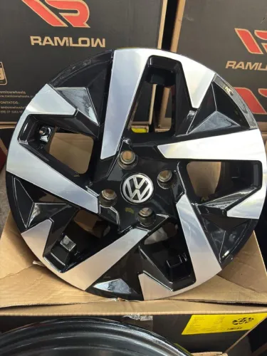 JOGO de Rodas Ramlow Aro 15 VW Tera