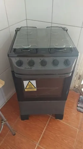 Fogão Usado em Ótimo Estado - Funcionando Perfeitamente