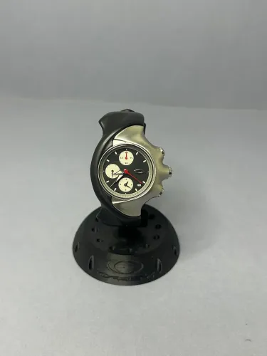Detonador Black Dial