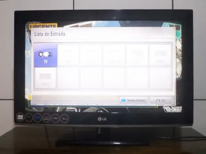 Tv Lg 32 Polegadas Modelo LD350-SB ( Não É Smart )