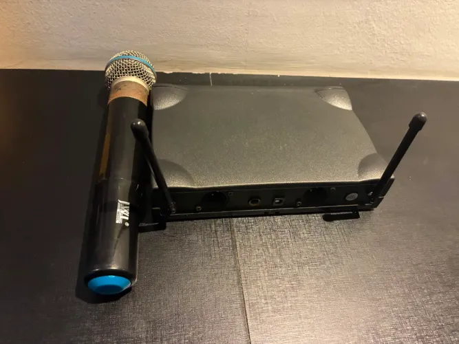 Microfone Sem Fio UHF JWL U-585