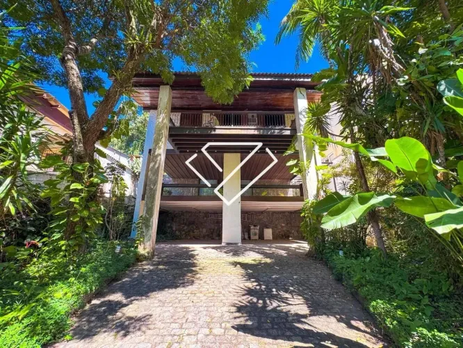 Casa com 5 quartos à venda, 645 m² por R$ 4.900.000 - Jardim Botânico - Rio de Janeiro/RJ