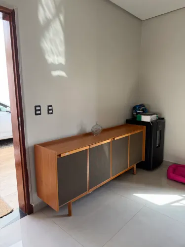 Aparador de sala 
