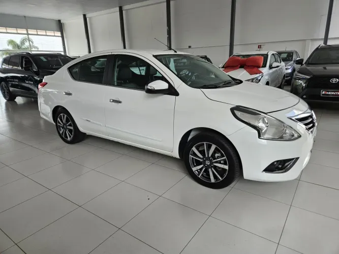 Nissan Versa Unique 1.6 16V Flexstart 4P Aut. 2018