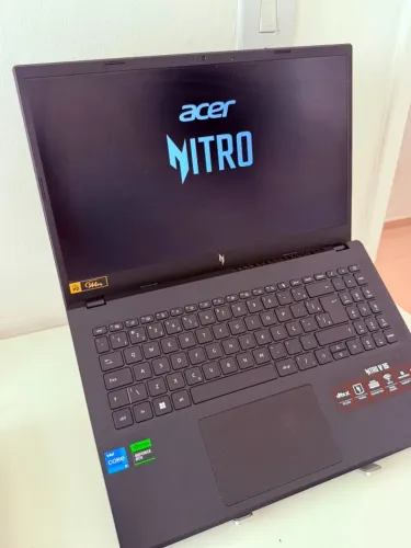 Notebook Acer Nitro V15 (i5 13GE 8GB DDDR5 NVME 512GB PLACA DE VIDEO RTX 2050) NOVINHO
