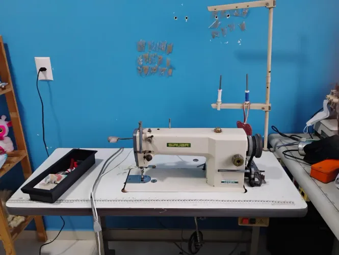 Máquinas de costura - reta, interlock, galoneira