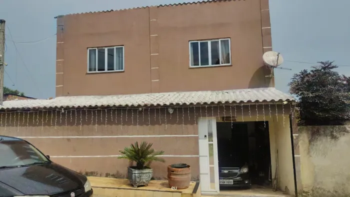 Casa a venda em Queimados 