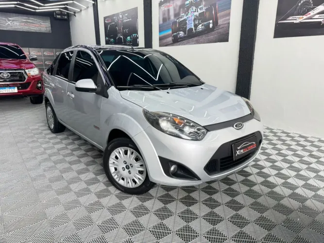 Ford Fiesta Sedan SE 1.6 16V Flex 4P 2012