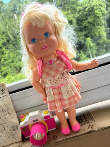Boneca Clic Model com câmera Estrela