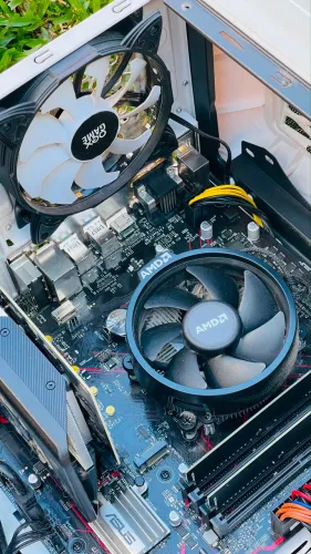 PC GAMER COMPLETO