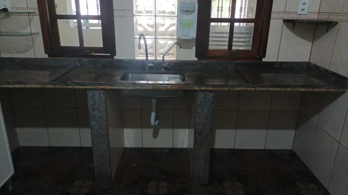 Pia de granito pra cozinha de 3 metros, já desmontada