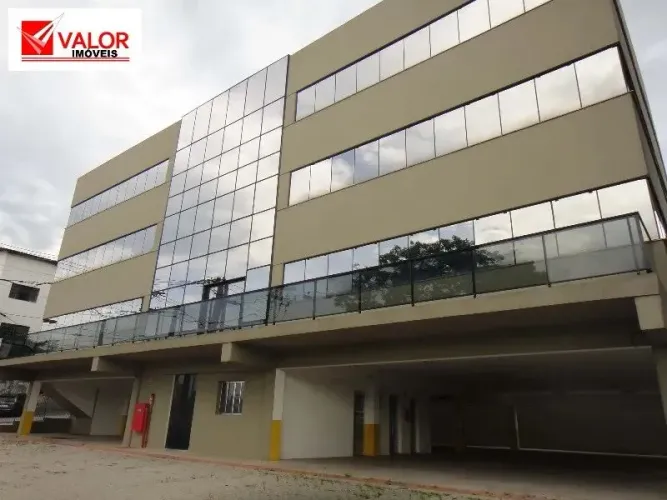 EXELENTE PRÉDIO COMERCIAL NOVO COM ELEVADOR PRÓXIMO AO COLÉGIO RIO BRANCO, RODOVIA RAPOSO