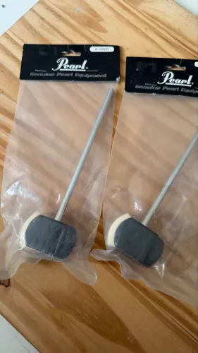 Batedor De Bumbo Pearl Db-100 C/2 Faces Feltro E Fibra +le