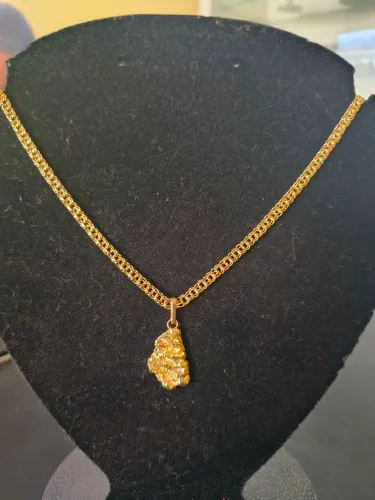 Vendo cordão de prata banhado a ouro