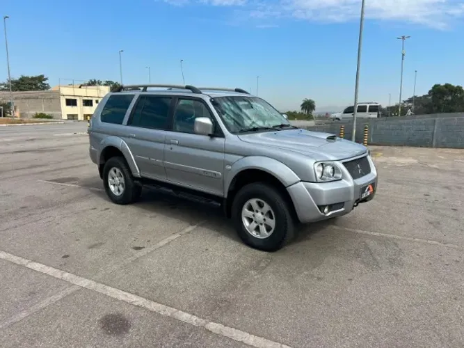 Mitsubishi Pajero Sport HPE 3.5 4X4 200cv Aut. 2008