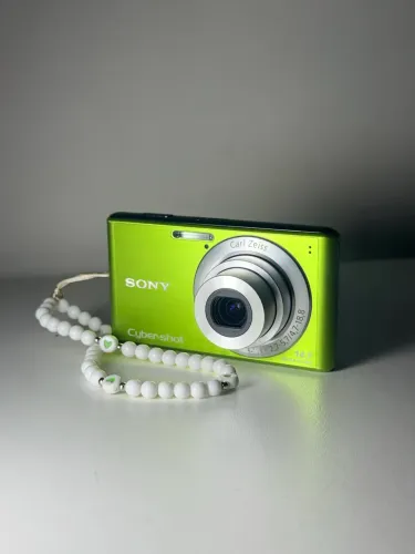 Câmera digital fotográfica cybeyshot Sony DSC-W530 14.1 verde