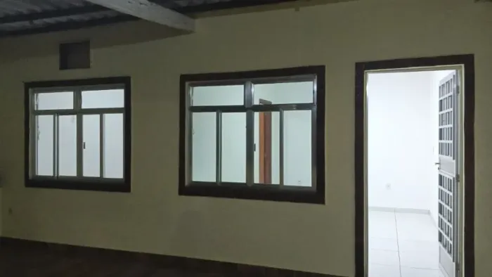 Casa Independente com 2 quartos