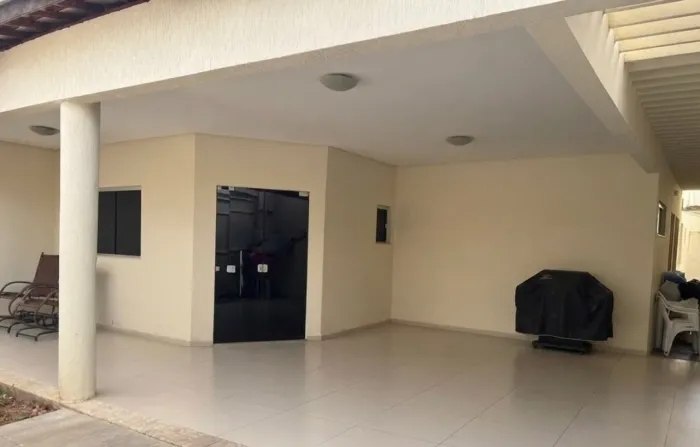 CASA VILA EULÁLIA 10x25 4 QUARTOS