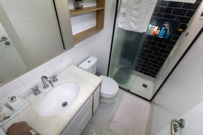 Apartamento com varanda gourmet no Tatuapé.
