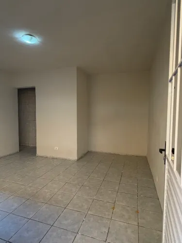 Apto Térreo em Linha do tiro