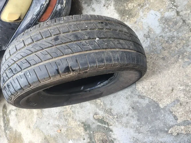 Pneu aro 16/245/70R16