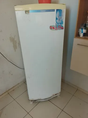 Vendo geladeira