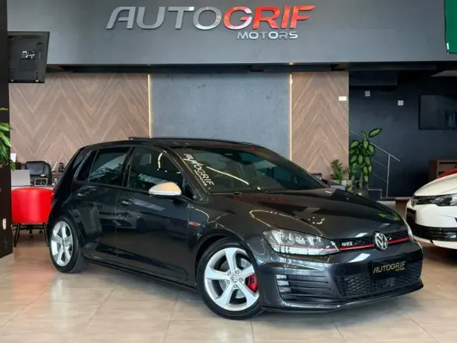 Volkswagen Golf GTI 2.0 TSI 220cv Aut. 2017