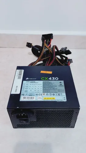 Fonte ATX Corsair cx430 430 Watts 80 plus bronze