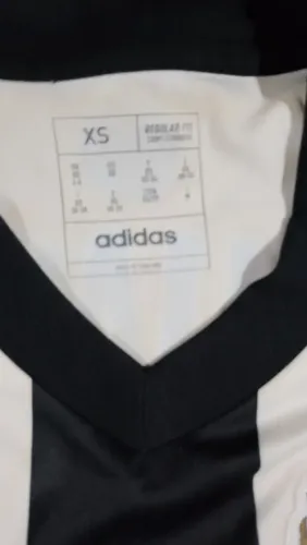 VENDO CAMISA ORIGINAL Adidas newcastle 24/25 BRUNO G. 39 Autografada pelo próprio jogador