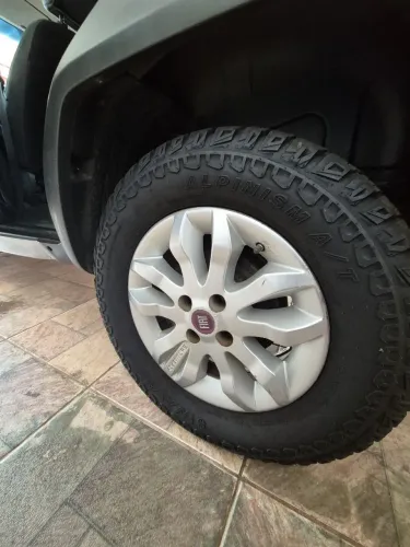 Fiat Palio Weekend Adventure Locker 1.8 Flex 2013