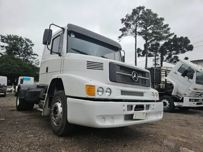 vende mercedes 1634 