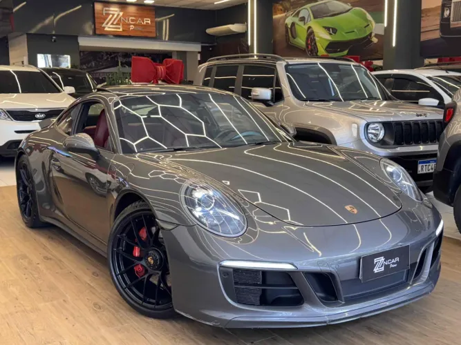 Porsche 911 Carrera 3.0 24V H6 PDK 2018