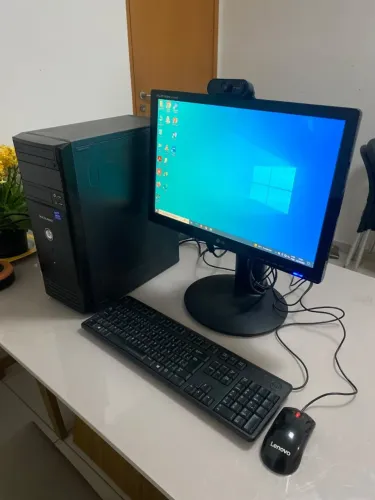 Computador com Tela 17" completo