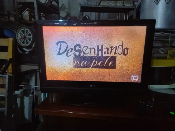 Tv LG plasma 32 polegadas 