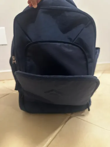 Vendo mochila sestine em excelente estado de conservação! 