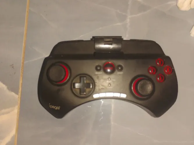 Vendo controle ipega PG-9025 Compatível com Android,IOS e windows 