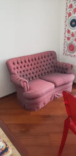 Sofá Capitonê