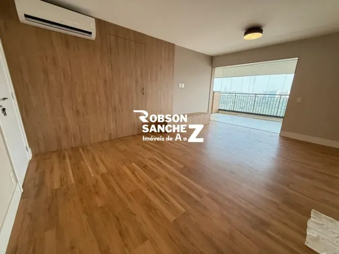 Apartamento a venda em Santo Amaro com 4 quartos, 3 suítes, 2 vagas, 136m², varanda gourme